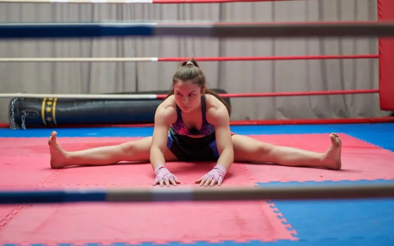 Stretching in Kickboxing